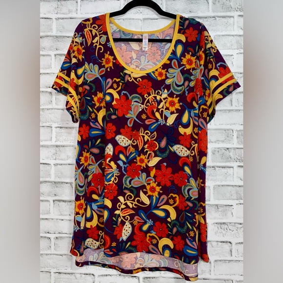 LuLaRoe Tops - LuLaRoe Paisley Floral Classic T-Shirt